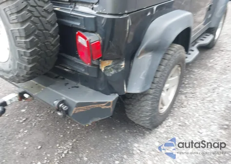 2006 Jeep Wrangler Rubicon from USA, damaged, VIN 1J4FA69S76P749712
